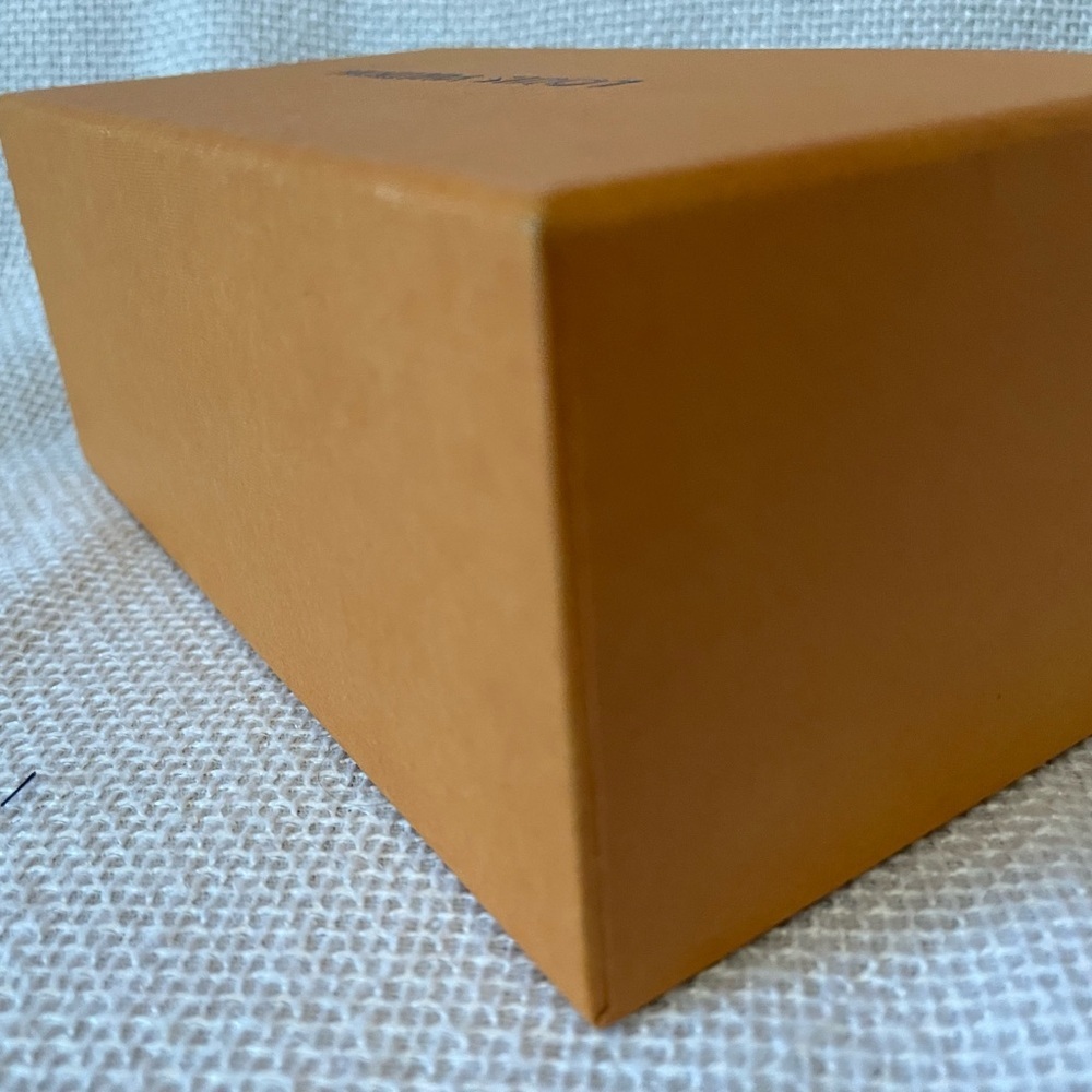 Louis Vuitton gift box (empty) - Picture 6 of 9